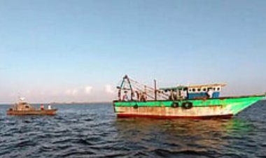Sri Lankan Navy Arrests Tamil Nadu Fishermen