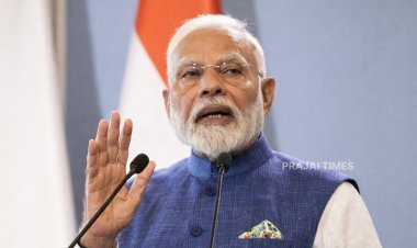 PM Narendra Modi Pays Tribute to Martyrs on 7th Anniversary of Pulwama Attack
