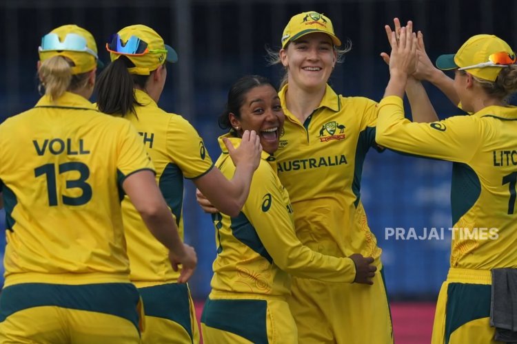Australia Women Beat India Women by 6 Wickets in First ODI